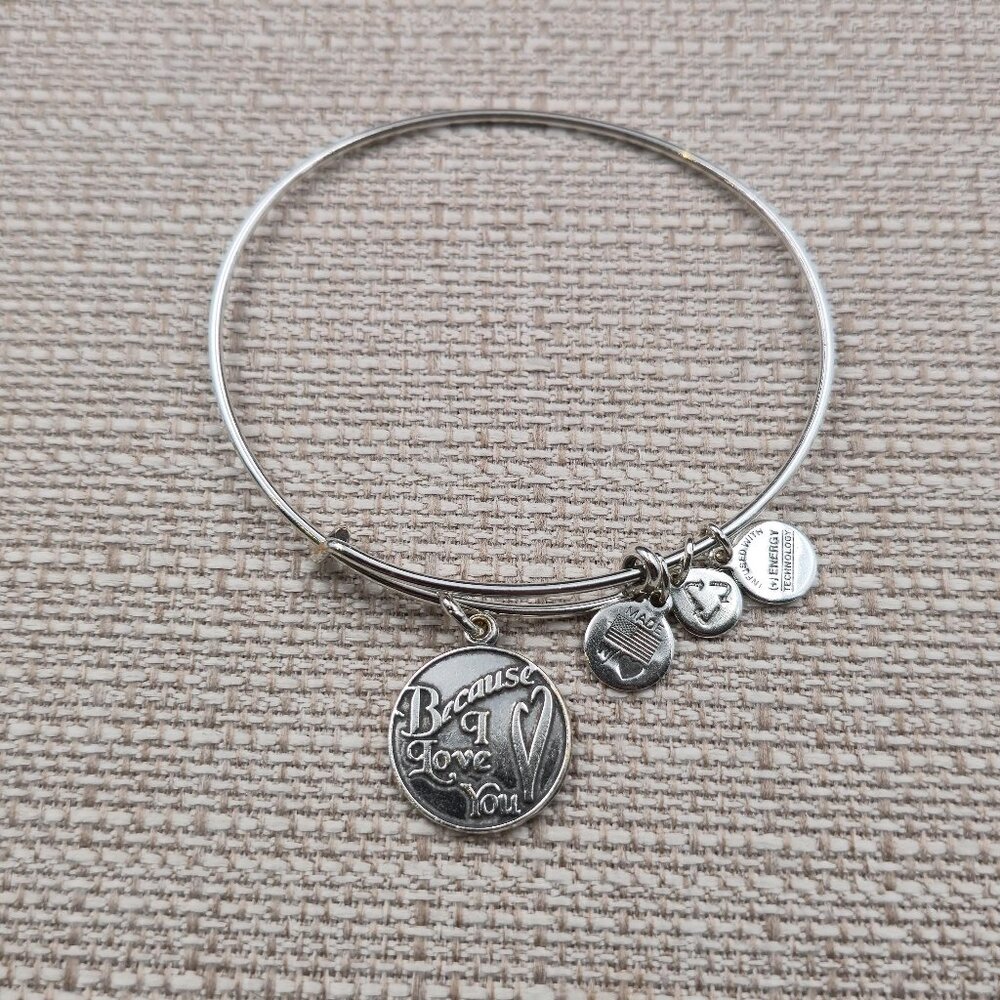 7.5 Inch Alex And Ani Because I Love You Charms Bracelet B943
